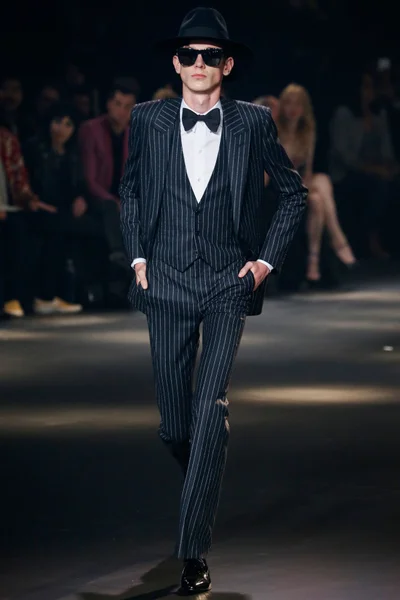 Look 5